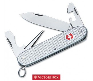 VICTORINOX MOD.PIONEER 8 USI